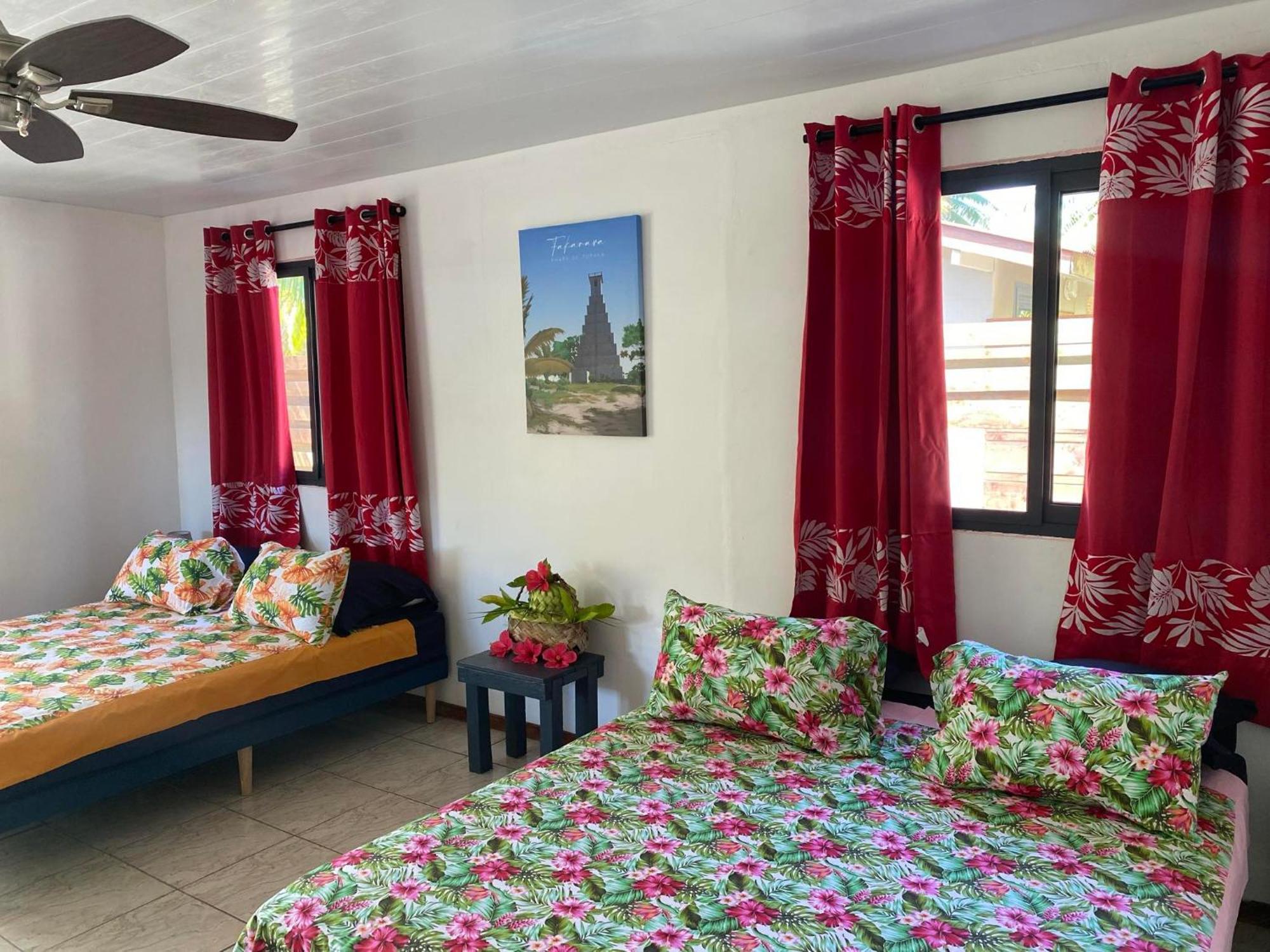 Отель Korikori House Fakarava III Rotoava Экстерьер фото